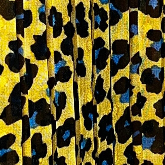 The cutest dress! Foxiedox Leopard Print Accordian Pleat Ruffled Mini Dr… - Picture 10 of 11